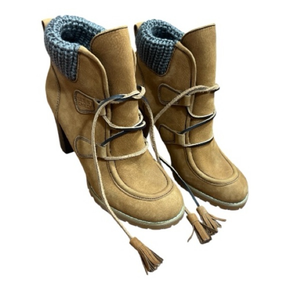 See by Chloe Sz 39(8.5 US) Suede Heeled Booties with Cable Knit Accent Tan/Brown